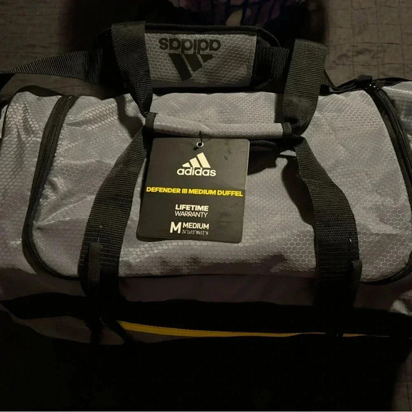 Adidas Defender Duffle NWT - Picture 1 of 8